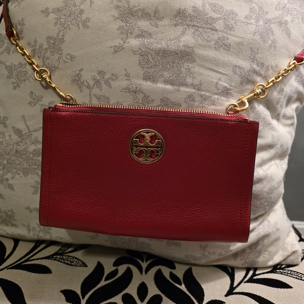 EUC Tory Burch Red Carson Crossbody Bag